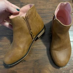 Girls Fall Boots Size 11